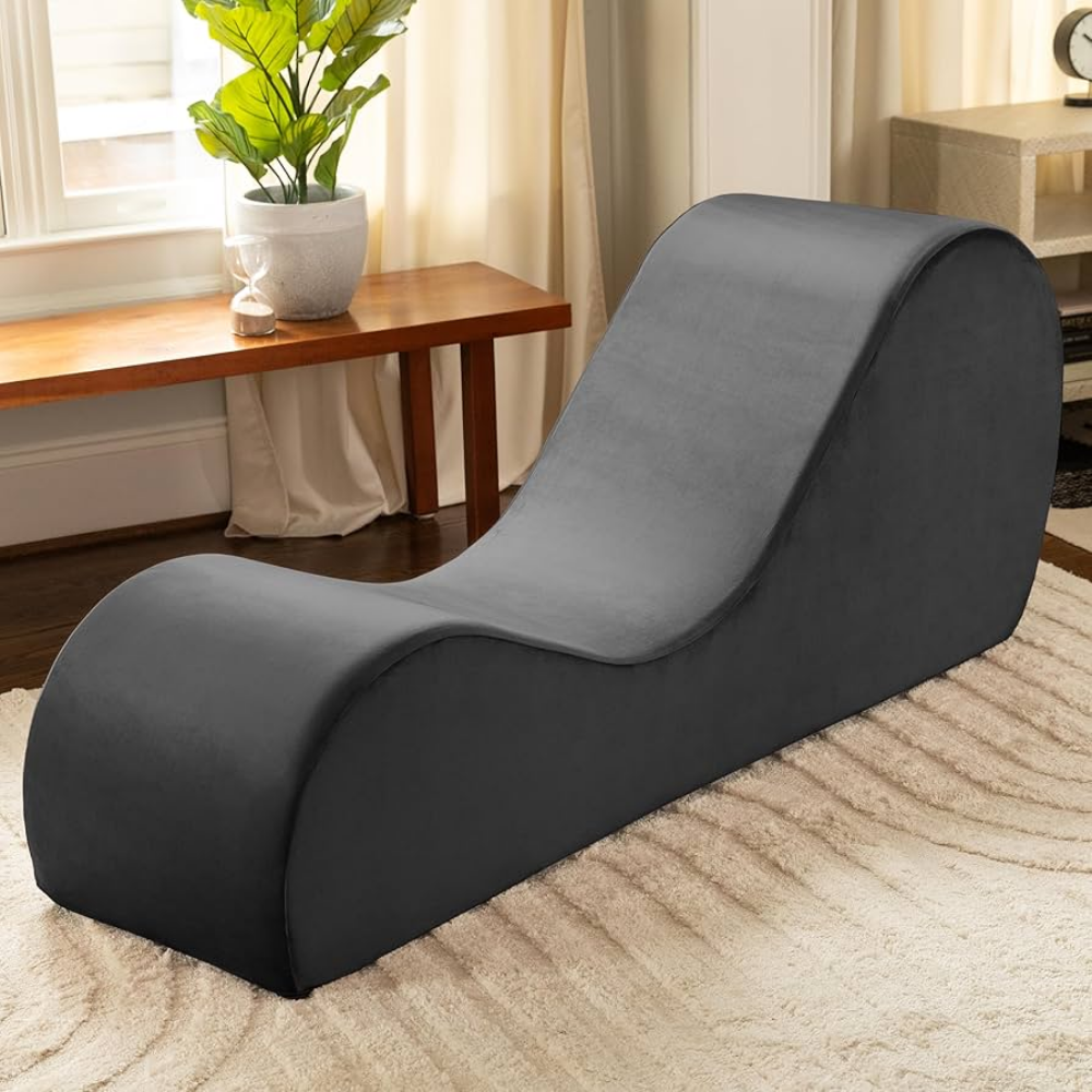 Cello Chaise