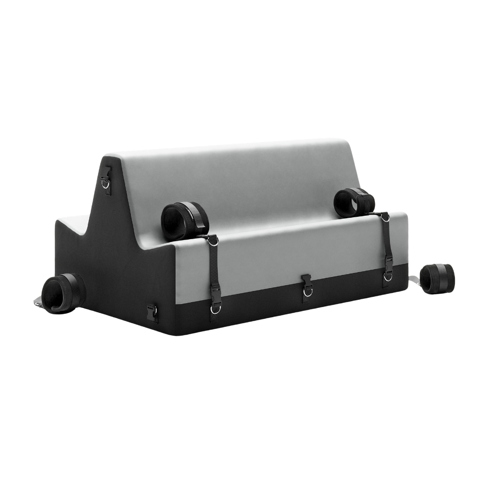 Steed Bench